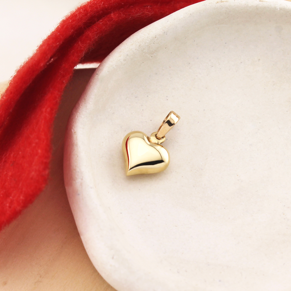 p قلب برجسته