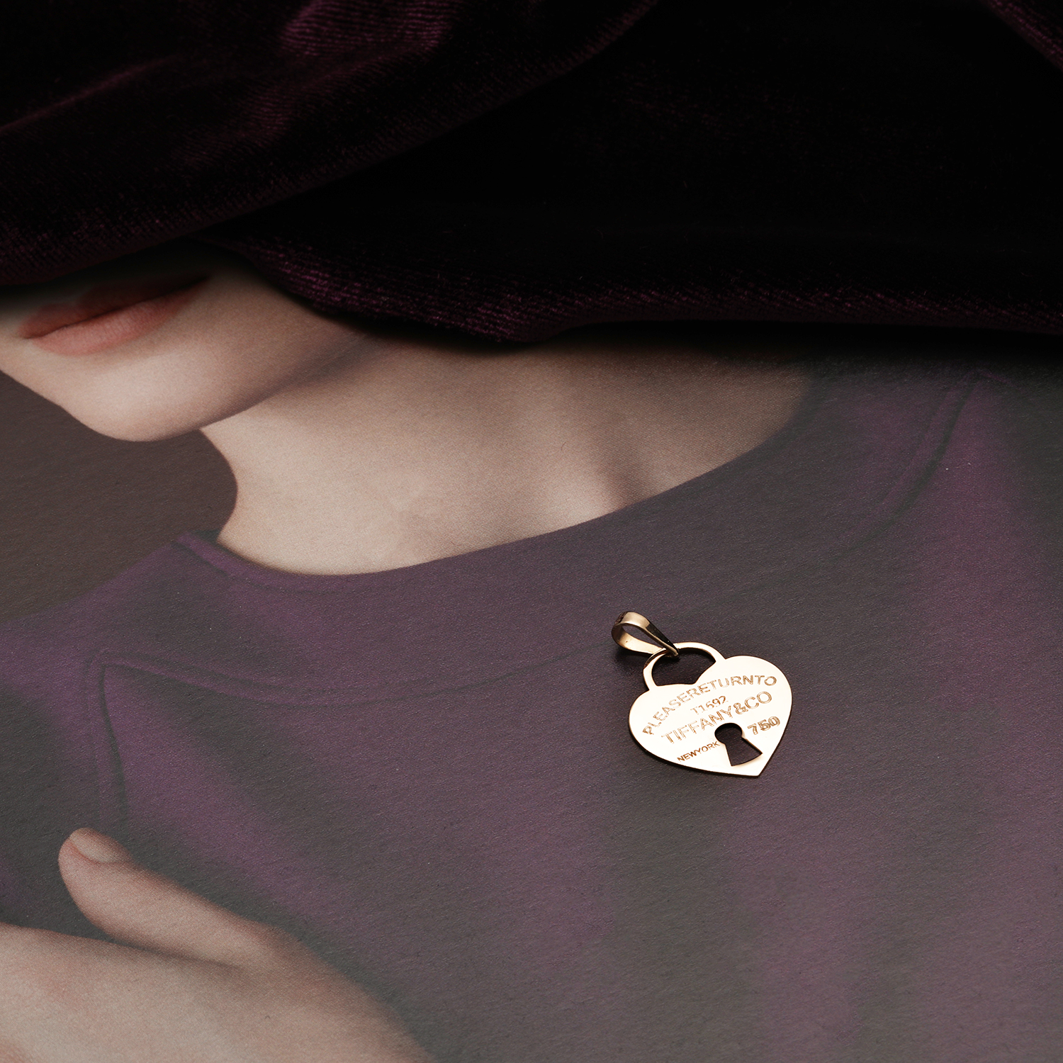 آویز-تیفانی-قلب-تخت-بزرگ-عکس-دوم