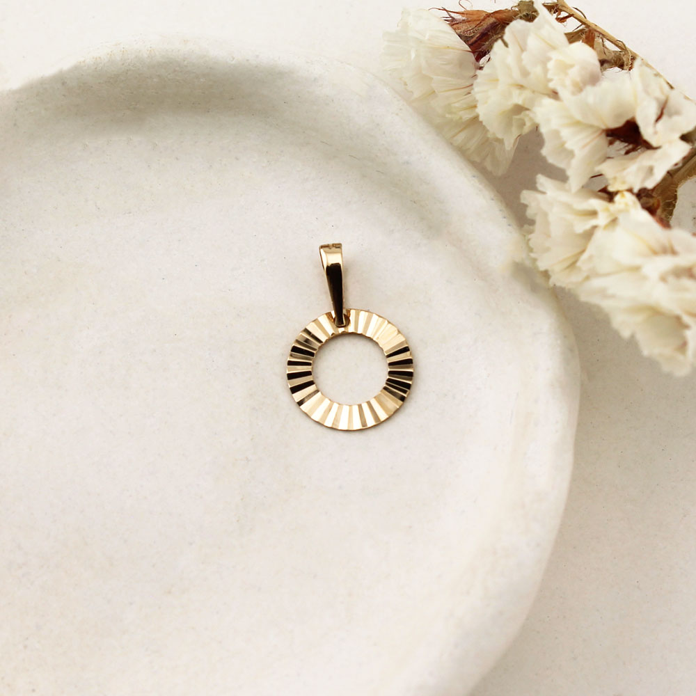 p حلقه الحمبرا