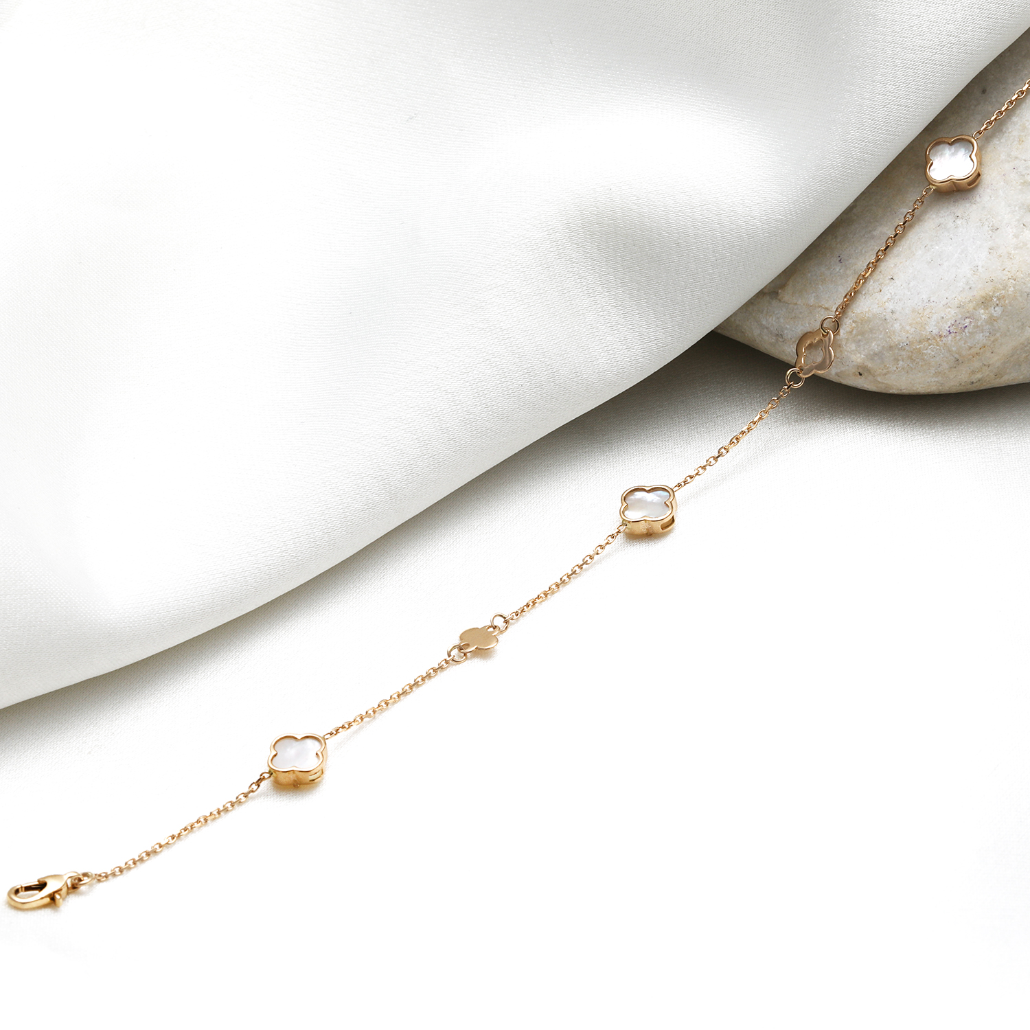 دستبند ونکلیف صدف پر خالی ظریف