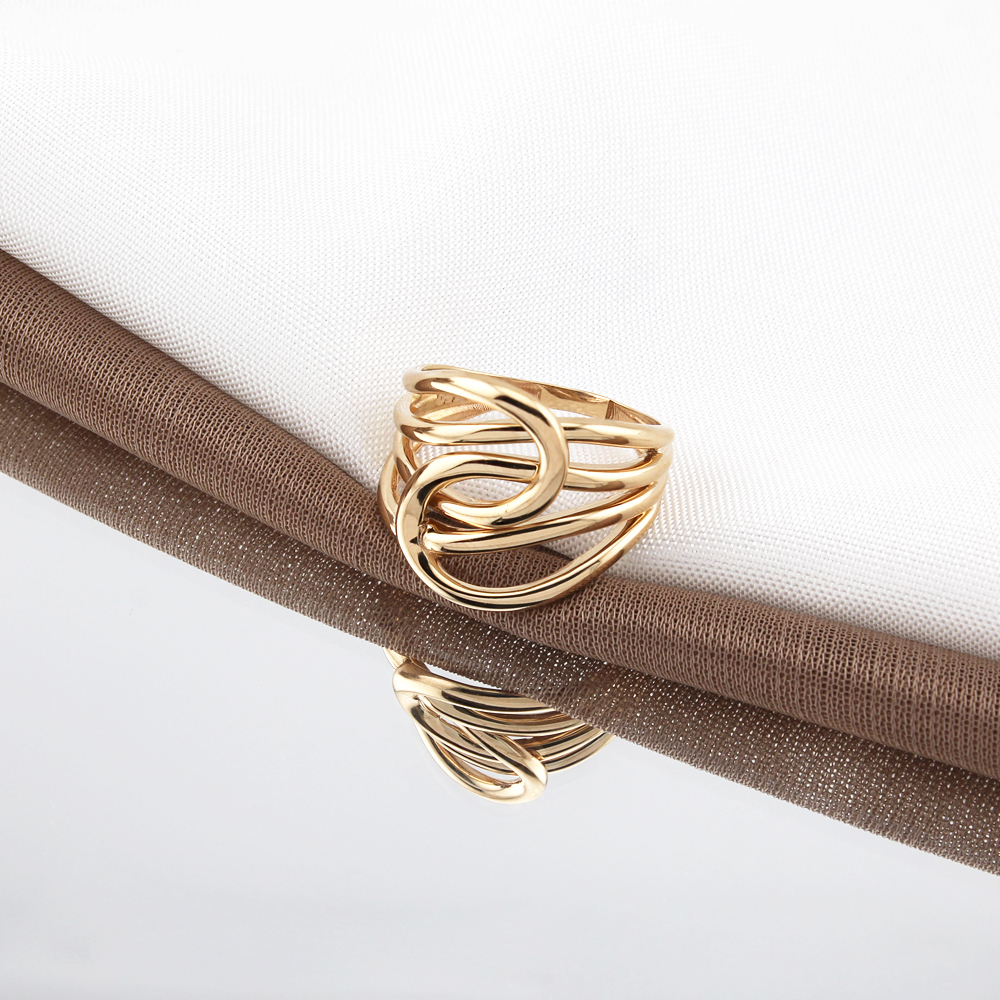 r دو اشک و سه خط