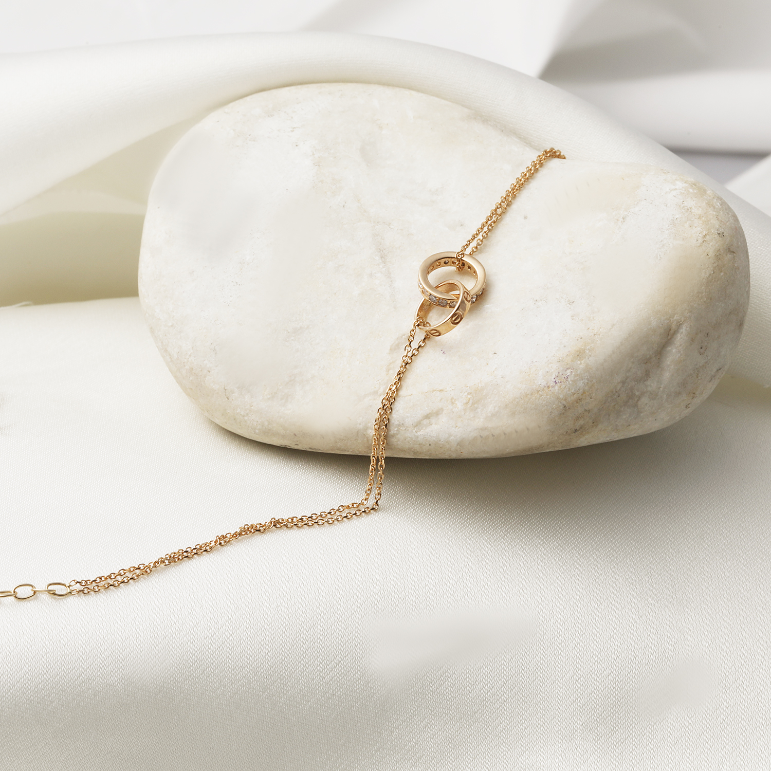 دستبند-دو-حلقه-کارتیه-ترکیبی-ظریف