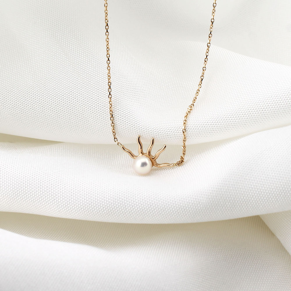 n مروارید خروشان