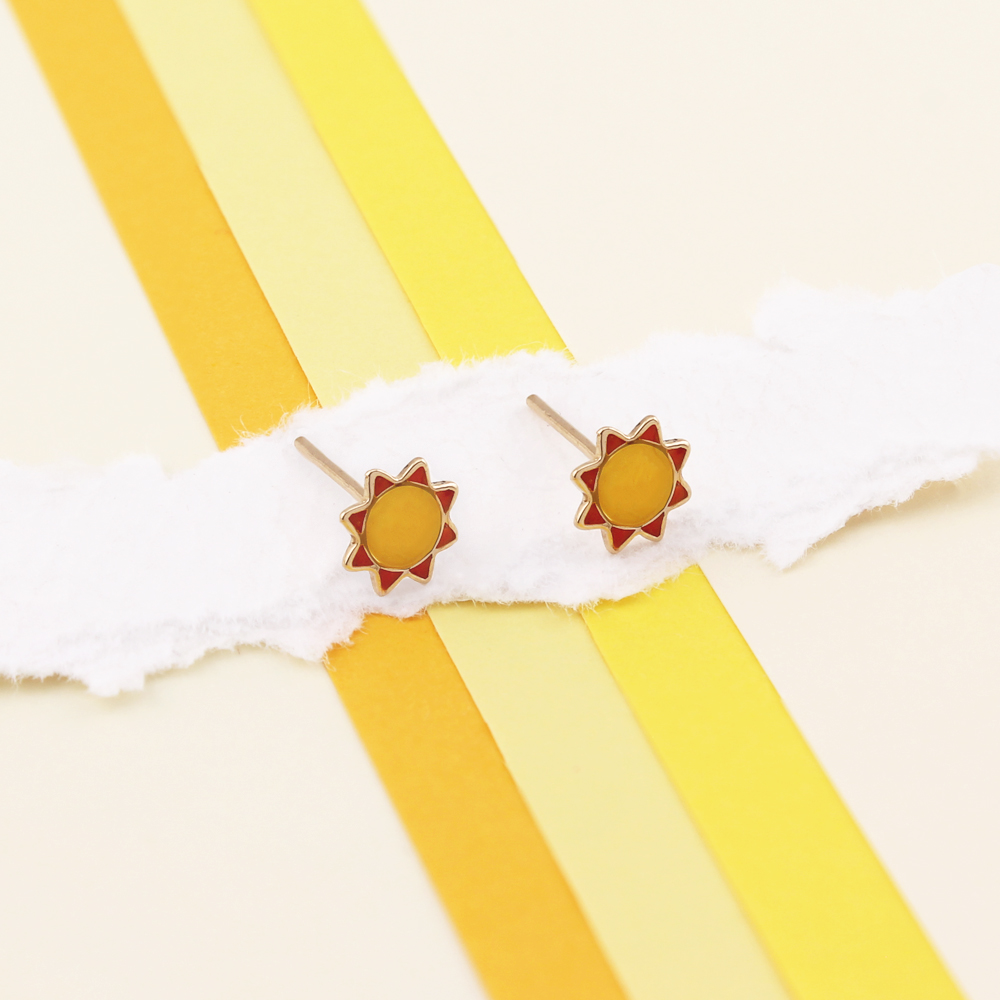 e خورشید مینایی