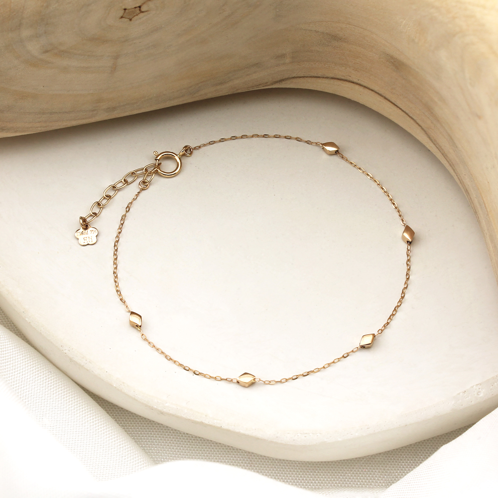 d تمام لوزی ظریف