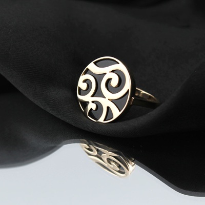 زیورآلات طلا با طرح سنتی و قدیمی