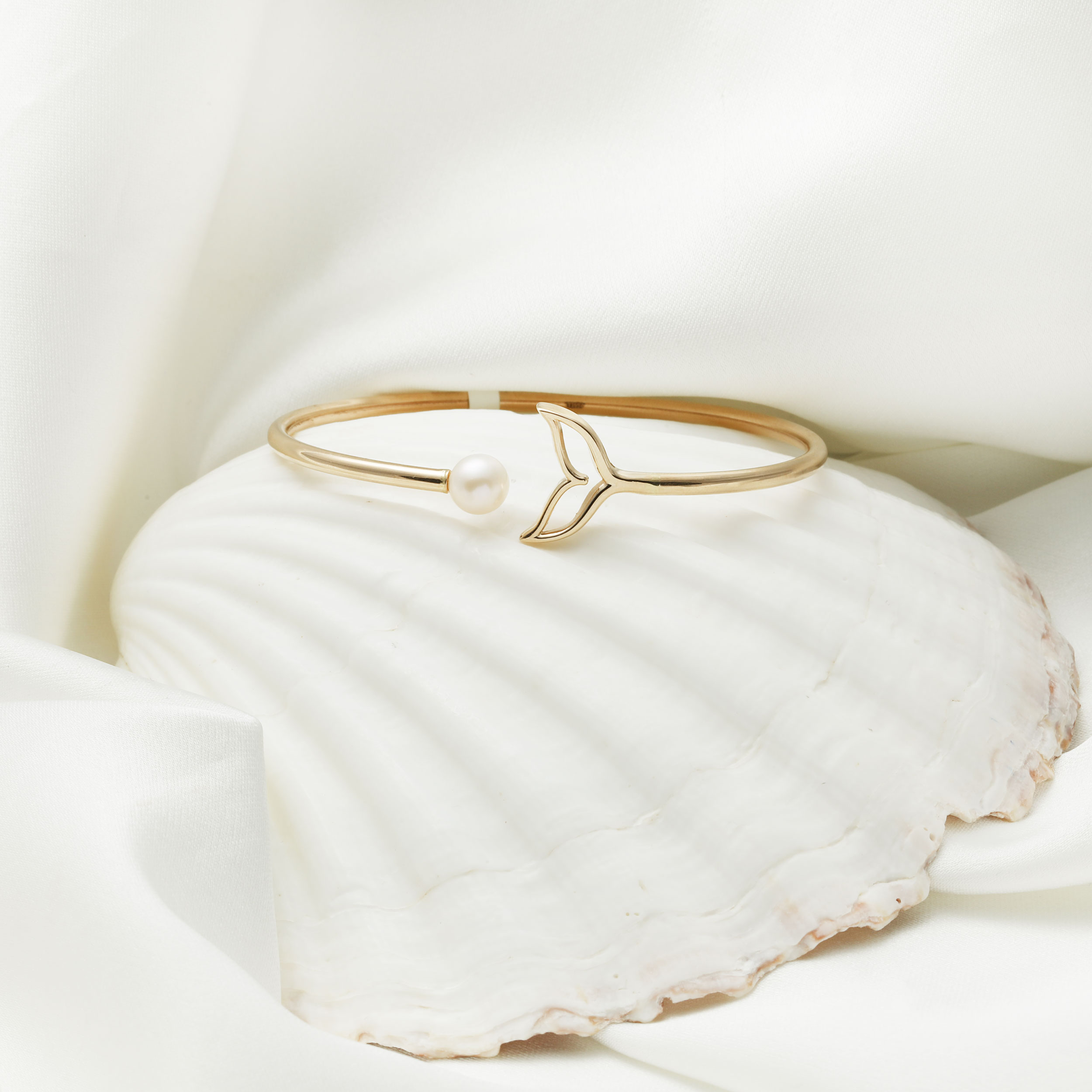 دلفین-و-مروارید